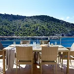 Braunis Horio Holiday home Asos